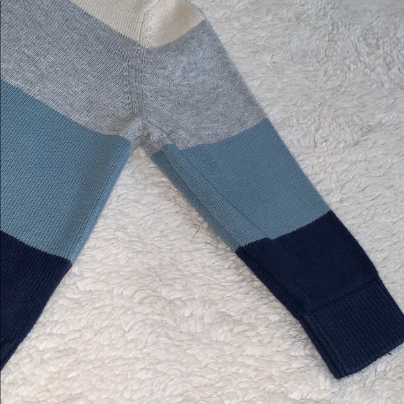 Children’s Place Blue Gray Sweater 18-24M EUC Crewneck - Picture 5 of 9